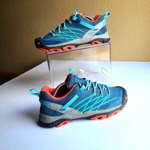 KEEN Marshall Hiking Shoe - Women's size 7